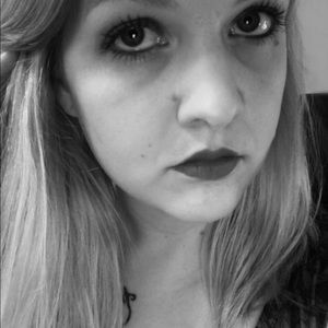 Meet your Posher, Kendra